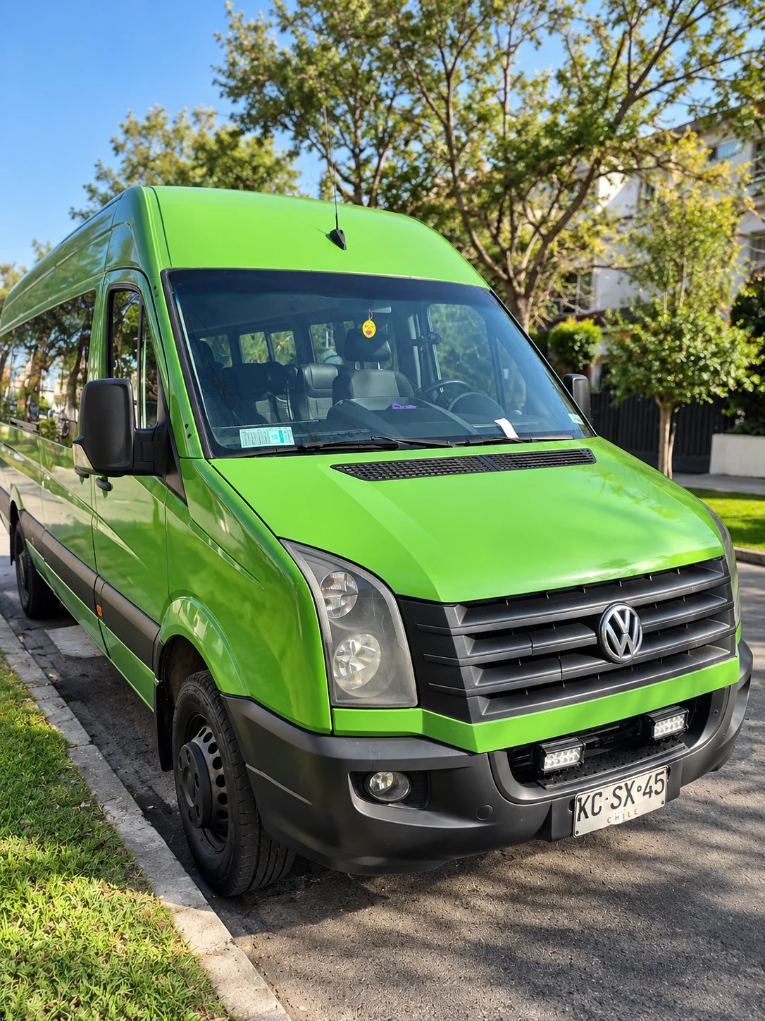 Volkswagen Crafter verde de Transor